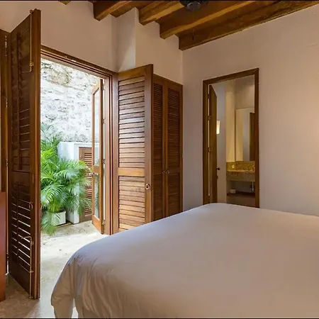 Colonial House With Pool * Cartagena