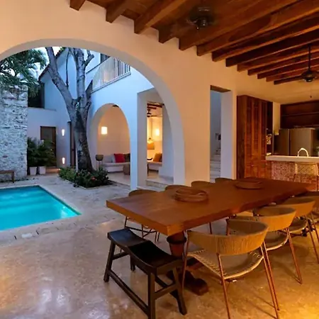 Colonial House With Pool Villa Cartagena